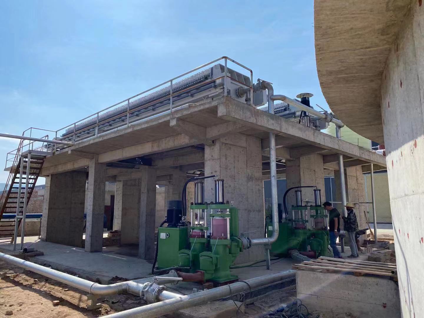 洗沙廠(chǎng)使用泵現(xiàn)場(chǎng)2 洗沙廠(chǎng)使用泵現(xiàn)場(chǎng)2